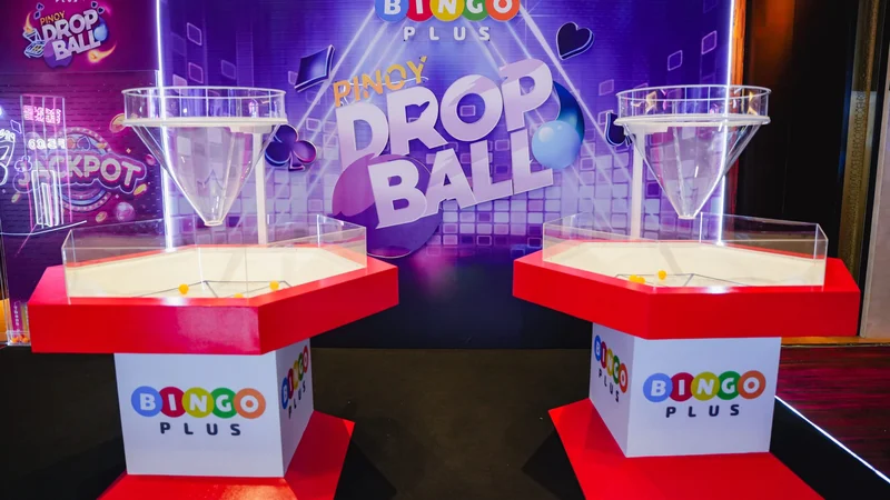 Drop Ball Peryahan Game: Peg Board Mechanics & Multiplier Payouts